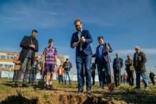 „Nem várunk Bukarestre” – elkezdődött a stadionépítés